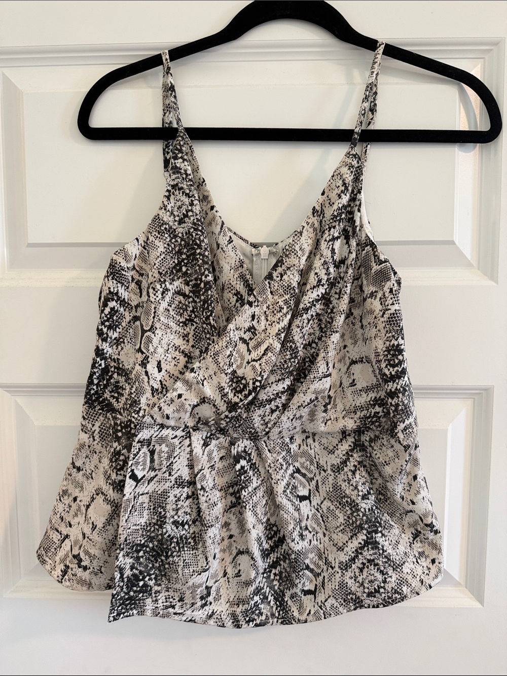 Snake-Print V-Neck Cami Top - Black & Cream